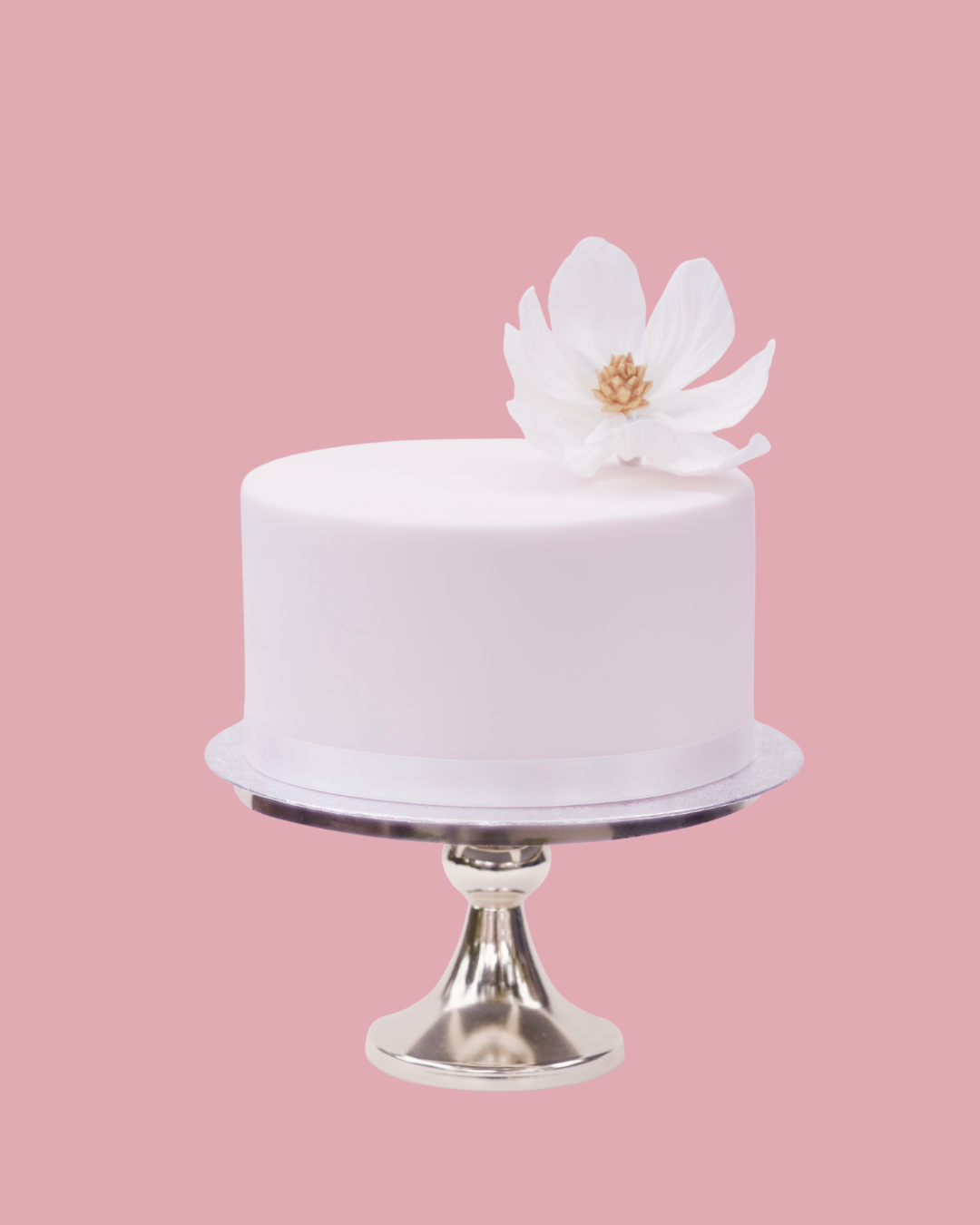 MAGNOLIA FLOWER CAKE