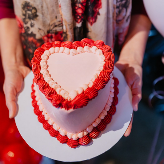 Vintage-Style Cakes in Lambeth & Beyond: The Pink Kitchen’s Signature Touch