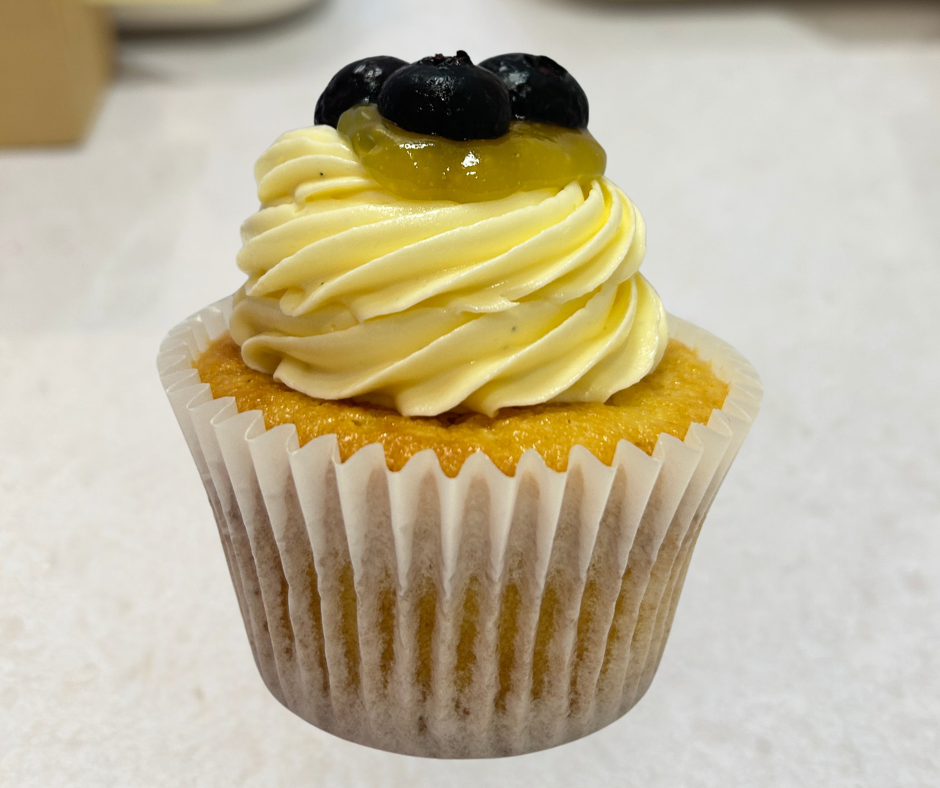 Lemon & Blueberry Cupcakes