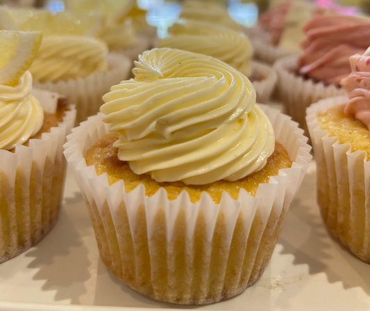VANILLA CUPCAKES